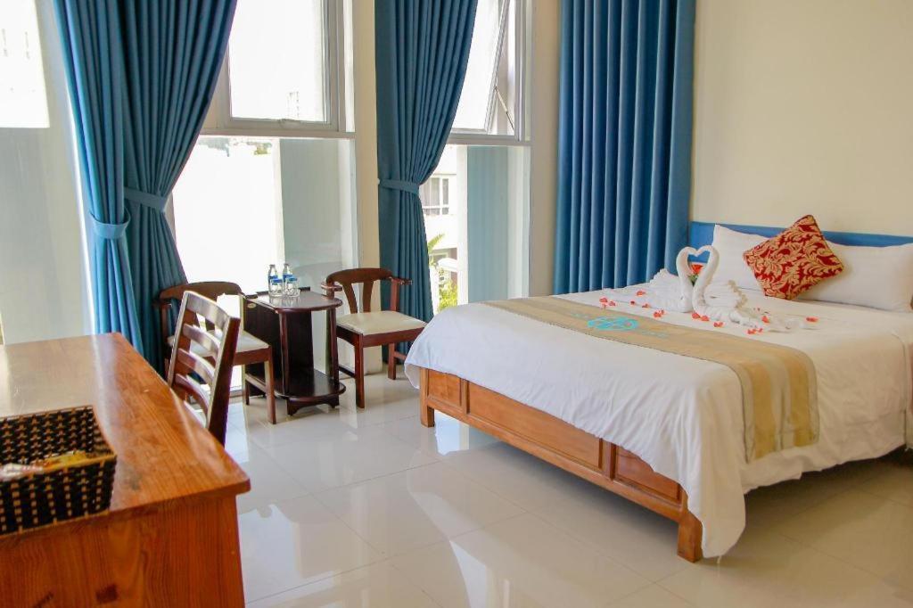 Blue Beach Hotel Danang Exterior photo